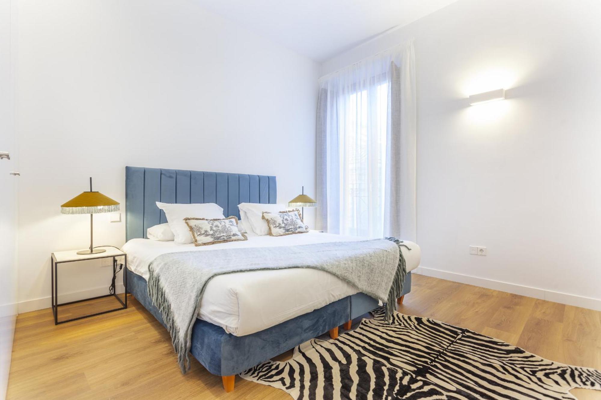 Cibeles Luxe In Madrid Apartment Exterior foto
