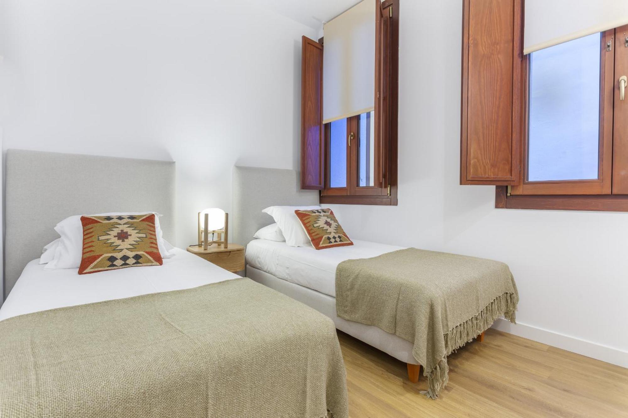 Cibeles Luxe In Madrid Apartment Exterior foto