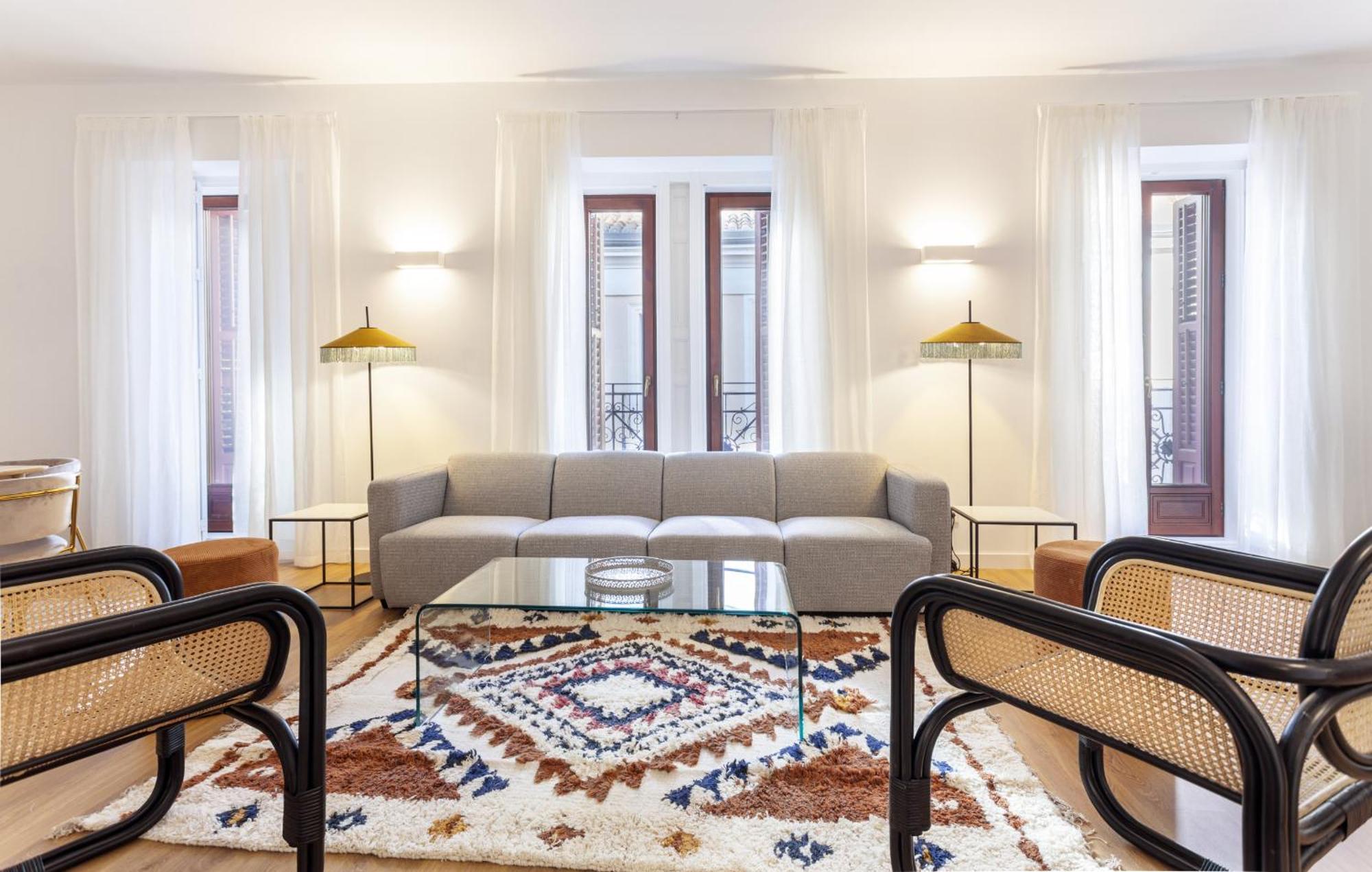Cibeles Luxe In Madrid Apartment Exterior foto