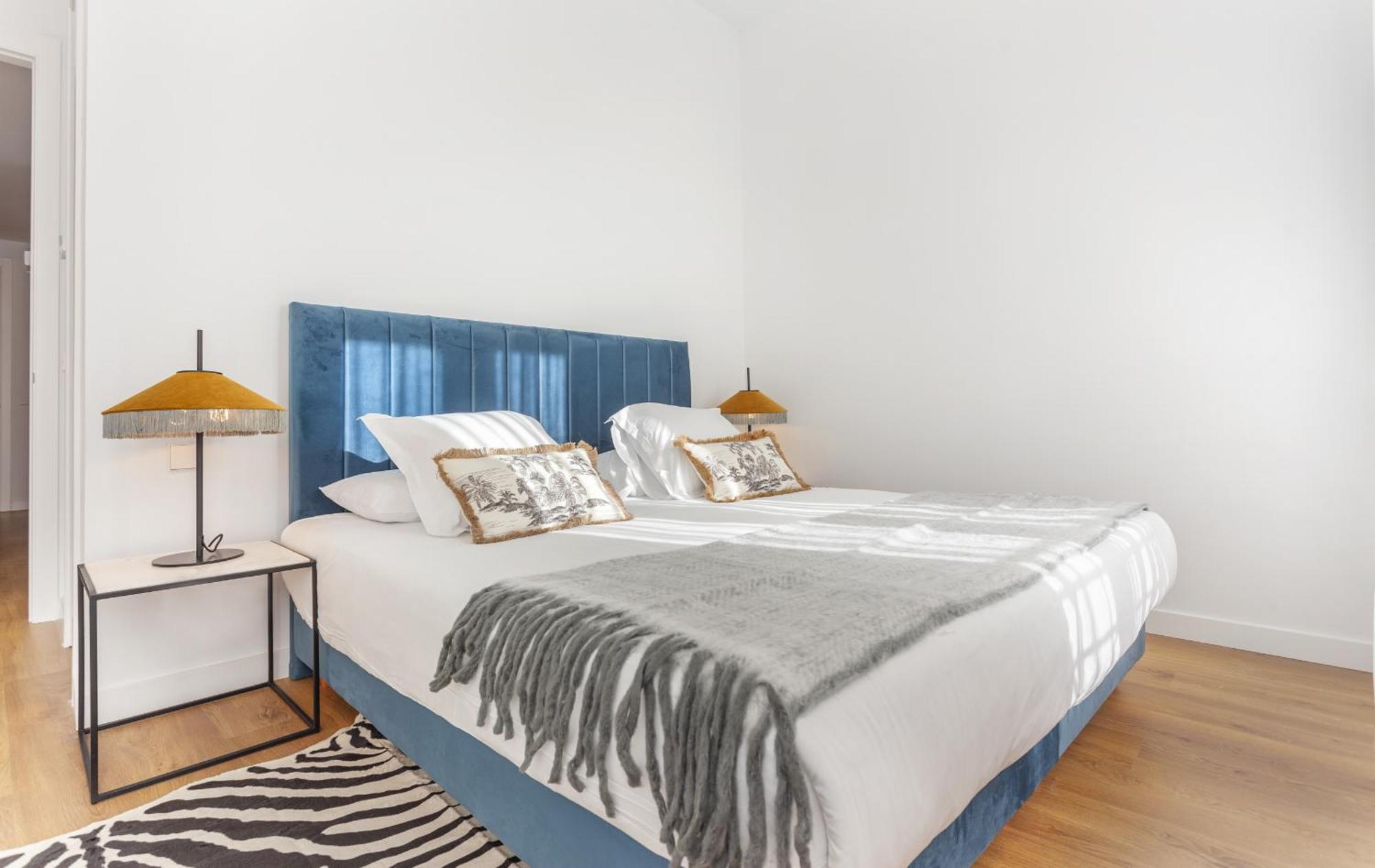 Cibeles Luxe In Madrid Apartment Exterior foto