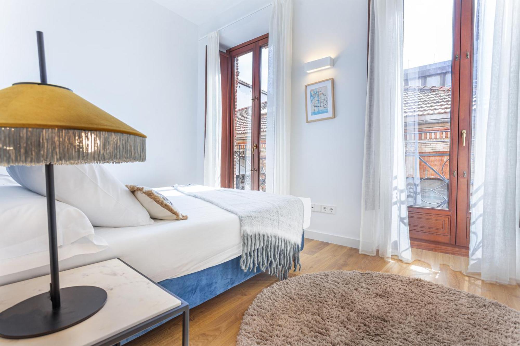 Cibeles Luxe In Madrid Apartment Exterior foto