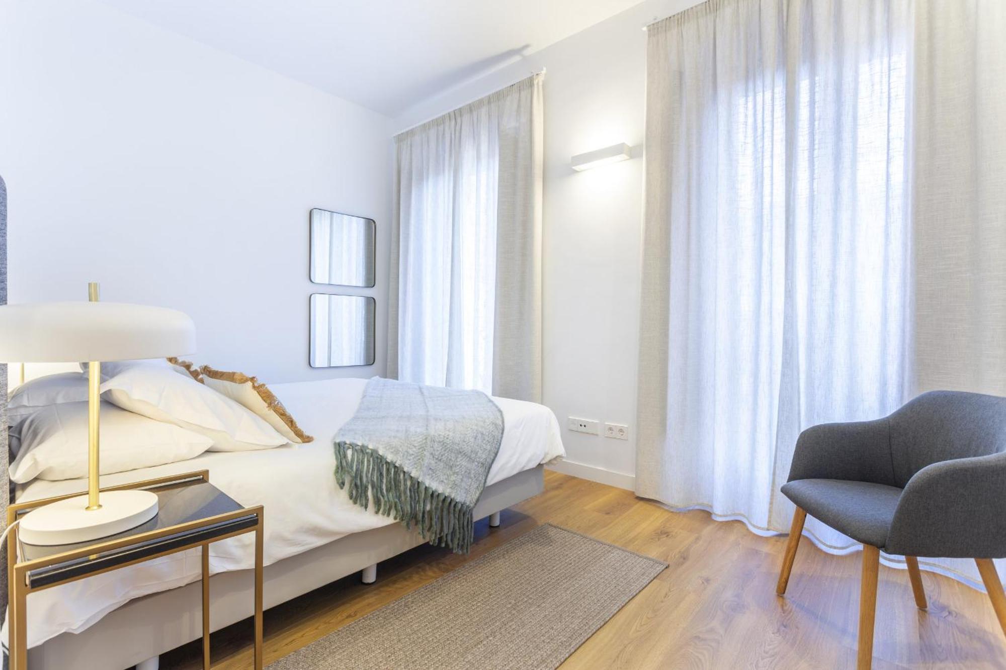 Cibeles Luxe In Madrid Apartment Exterior foto