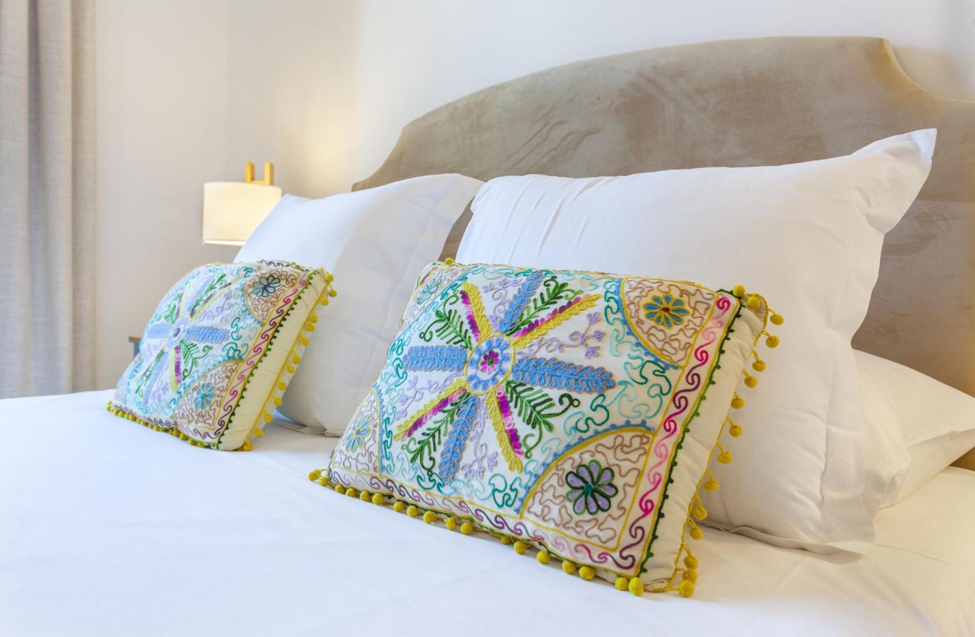 Cibeles Luxe In Madrid Apartment Exterior foto