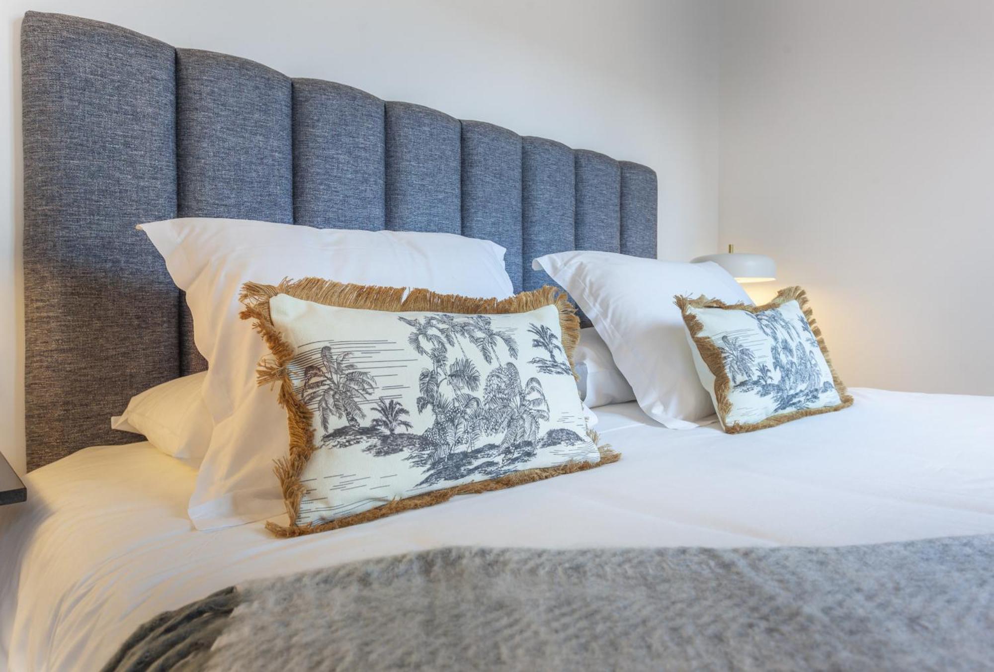 Cibeles Luxe In Madrid Apartment Exterior foto