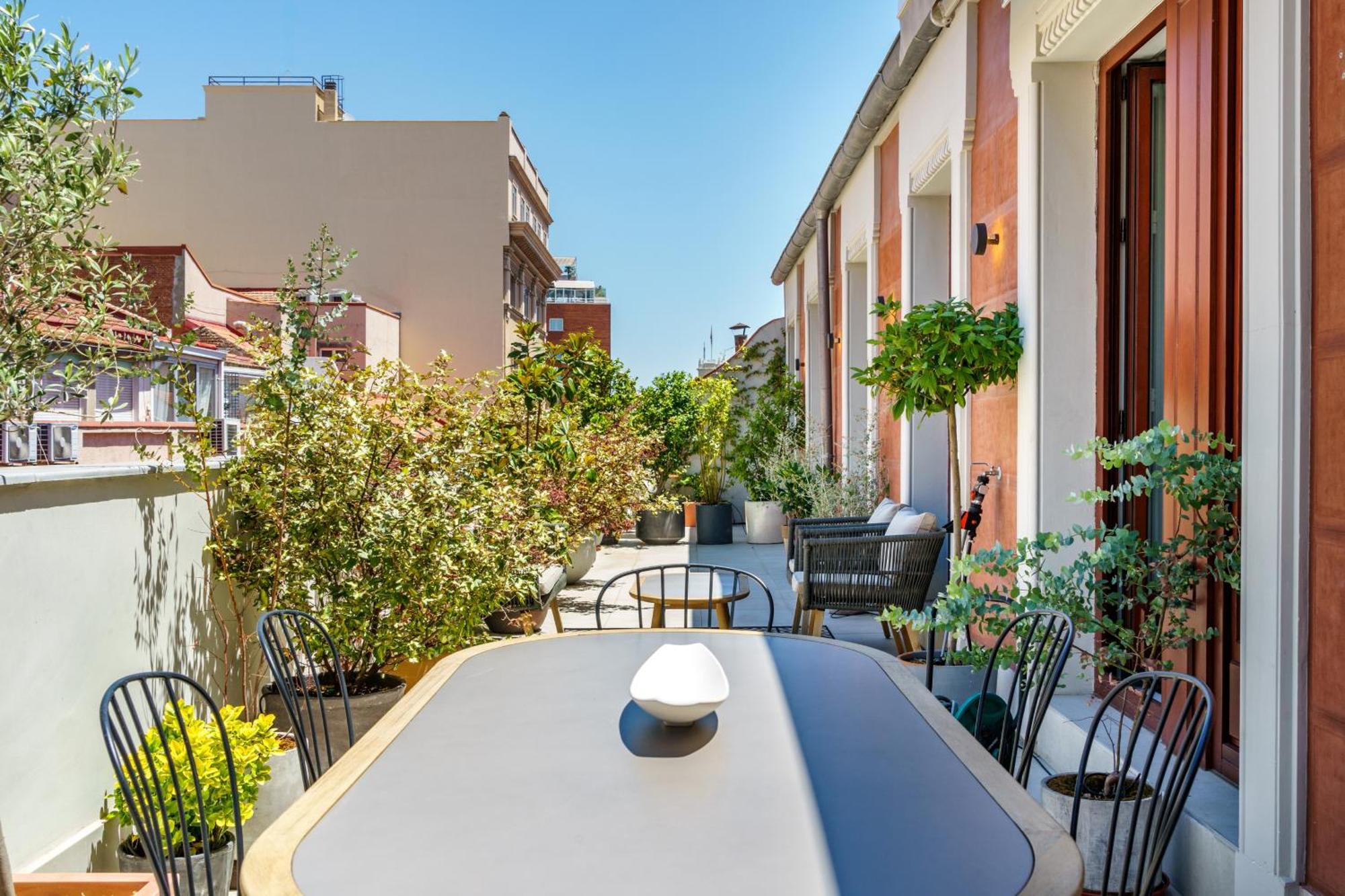 Cibeles Luxe In Madrid Apartment Exterior foto